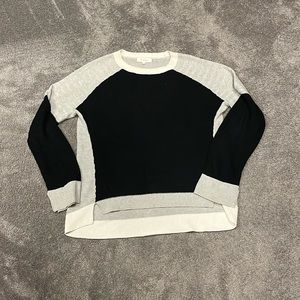 Women's sweater
